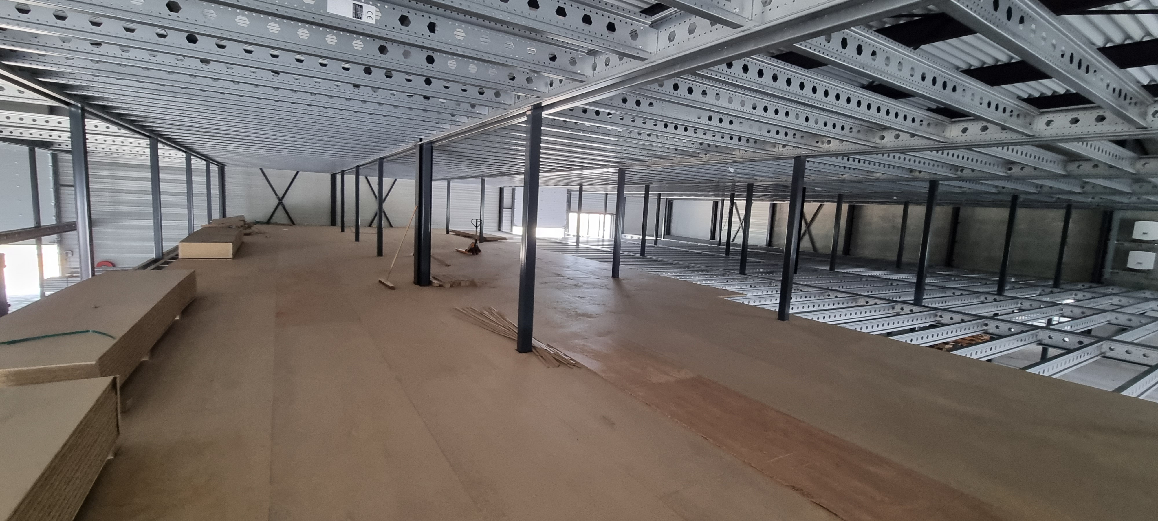 Palletopslag in bestaande hal